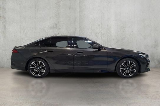 BMW Seria 5 520d xDrive mHEV M Sport aut