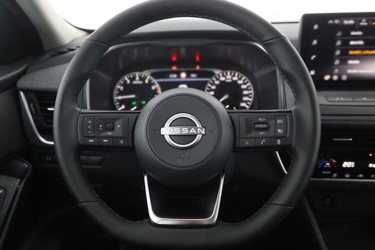 Nissan Qashqai Acenta 1.3 DIG-T mHEV MT 2WD