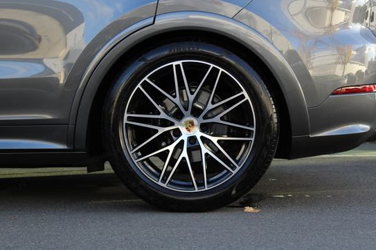 Porsche Cayenne Coupe Black Edition