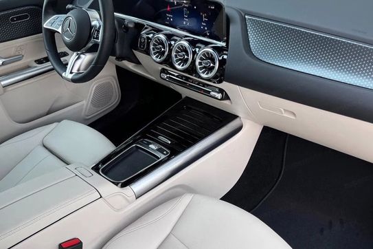 Mercedes GLA 220 4-Matic Progressive