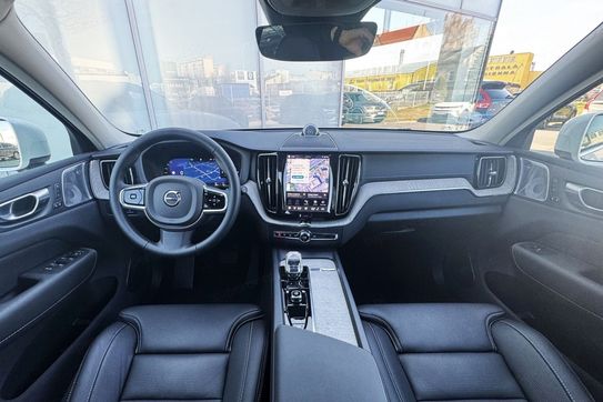 Volvo XC60 T6 Plug-In Hybrid AWD Ultra Bright aut