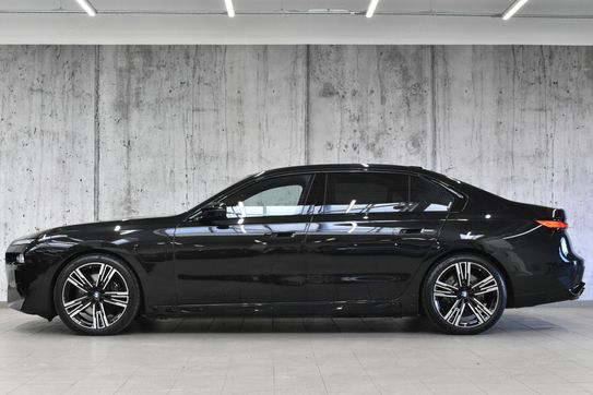 BMW Seria 7 M760e PHEV xDrive
