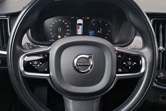 Volvo V90 Cross Country B5 D AWD Pro