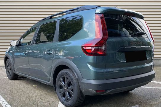 Dacia Jogger Extreme 5-miejsc 1.6 Full Hybrid