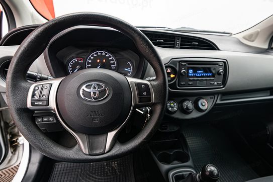 Toyota Yaris Active