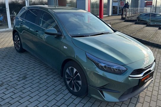 Kia Ceed 1.5 T-GDI M