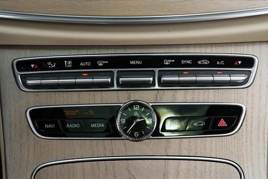 Mercedes Klasa E 3.0