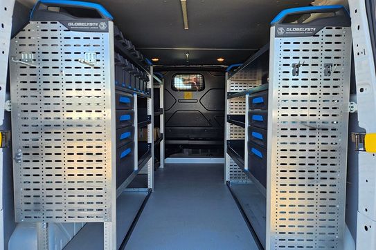 Ford Transit Custom L2H1 Zabudowa Warsztatowa