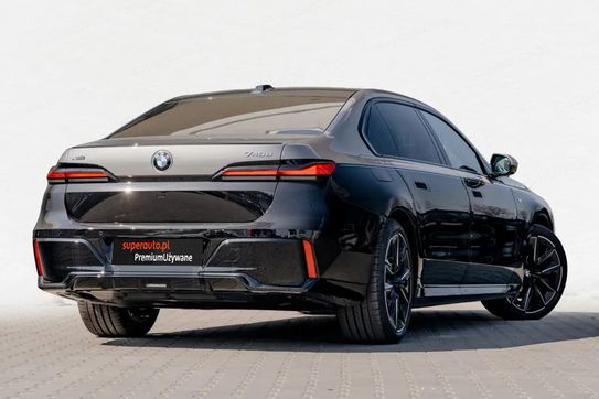 BMW Seria 7 740d xDrive M Sport