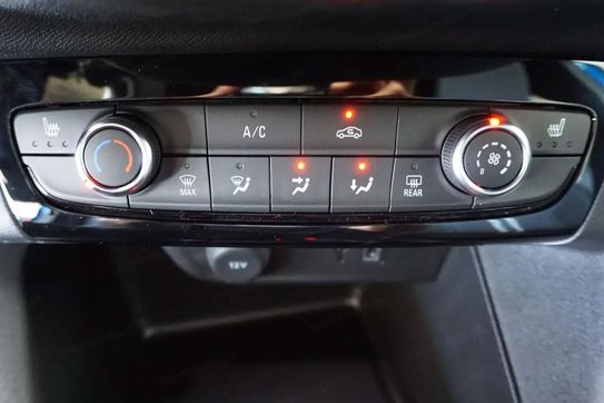 Opel Corsa Yes  1.2 T mHEV eDCT