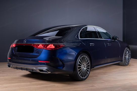 Mercedes Klasa E 220 d  4-Matic AMG