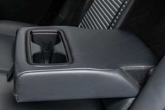 Toyota RAV4 2.5 Hybrid Black Edition By Jbl 4X4