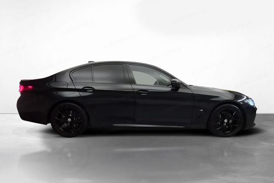 BMW Seria 5 540d xDrive mHEV M Sport