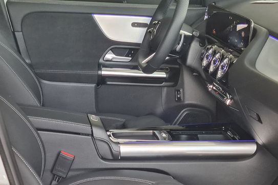 Mercedes GLA 200  AMG Line