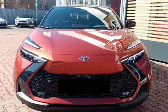 Toyota C-HR Tokyo Edition 2.0 PHEV Dynamic Force