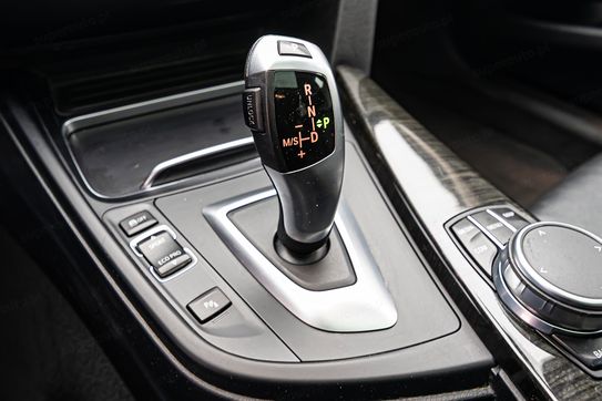 BMW Seria 3 Gran Turismo 320d xDrive Luxury Line aut