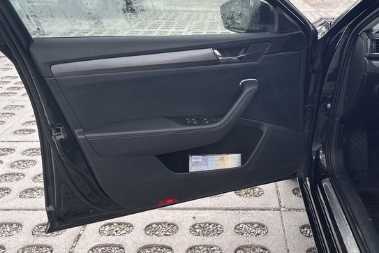 Skoda Superb Style 2.0 TSI  DSG