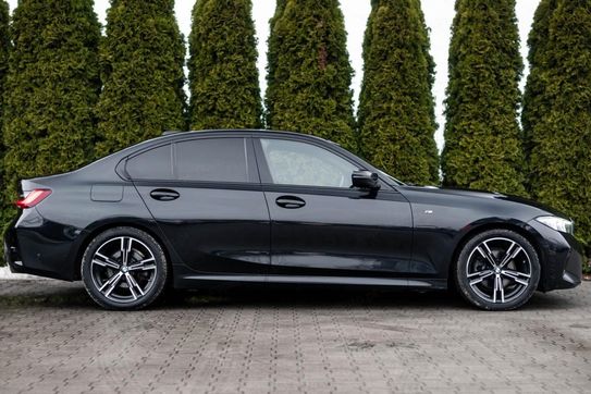 BMW Seria 3 320d xDrive M Sport sport-aut