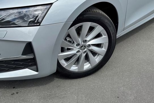 Skoda Octavia Selection 1.5 TSI mHEV DSG