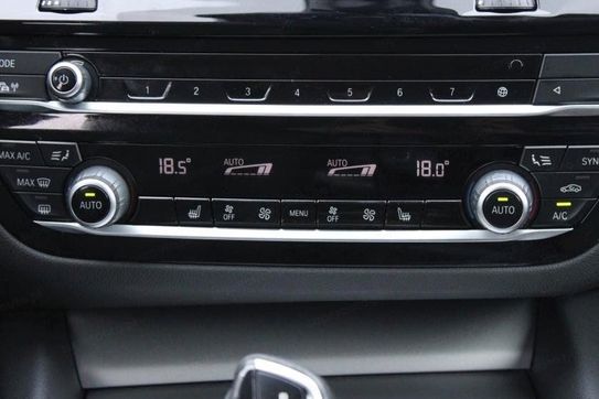 BMW Seria 5 Touring 530e xDrive Luxury Line