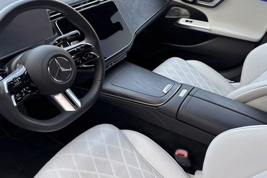 Mercedes E Klasa 220 d  4-Matic AMG