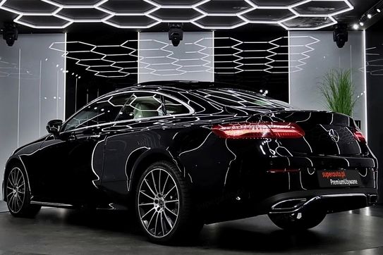 Mercedes E Klasa 400 d Coupe 4-Matic 9G-TRONIC