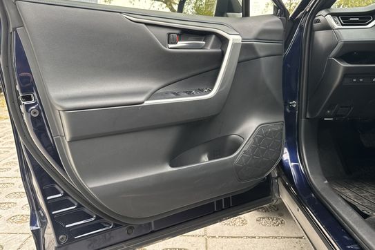 Toyota RAV4 Selection 2.5 Hybrid