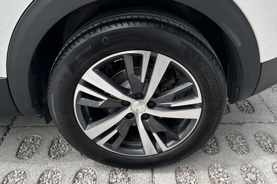 Peugeot 3008 Allure Pack 1.2 PureTech  S&S EAT8