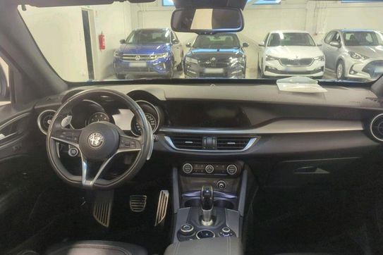 Alfa Romeo Stelvio Turbo Executive Q4
