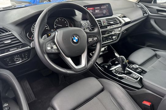 BMW X3 xDrive20i