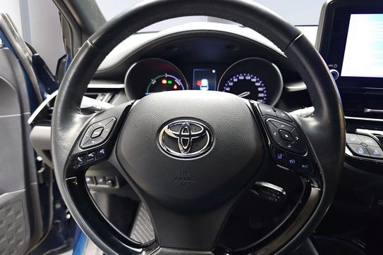 Toyota C-HR Hybrid Style