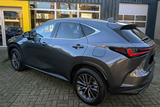 Lexus NX 350h Elegance 2.5 Hybrid