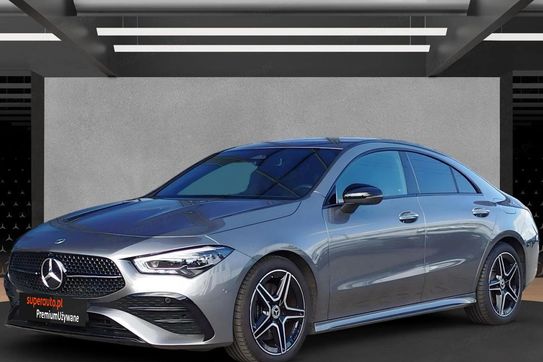Mercedes CLA 200 AMG Line