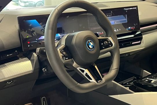 BMW Seria 5 530e xDrive M Sport