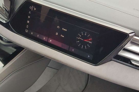 Audi A6 TDI quattro S line Avant