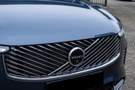 Volvo XC90 B5 AWD Ultra Bright 7os