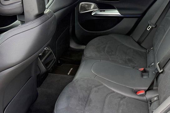 Mercedes Klasa E 220 d 4-Matic AMG Estate