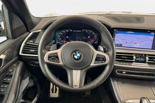 BMW X5 M50D
