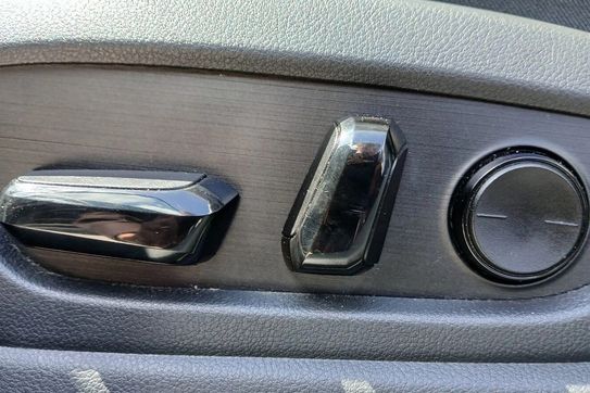 Lexus ES 300h Business Edition