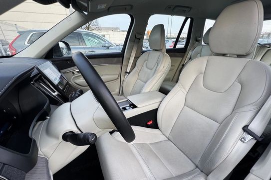 Volvo XC90 B5 B AWD Plus Bright 7os
