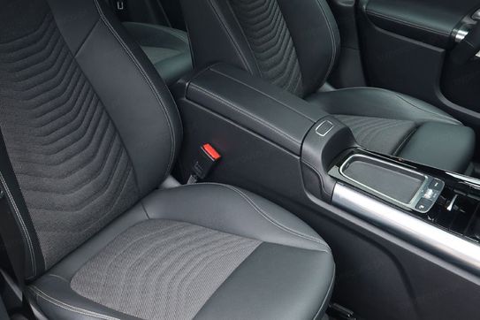 Mercedes GLA 220 4-Matic Progressive