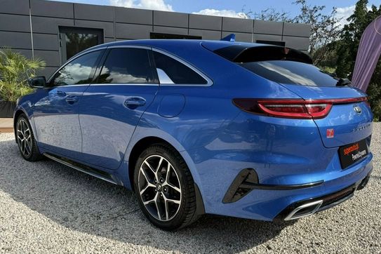 Kia ProCeed 1.5 t-Gdi Gt Line Dct