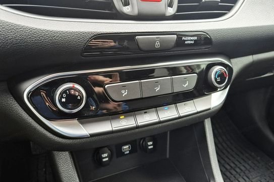 Hyundai i30 T-GDI 48V Modern