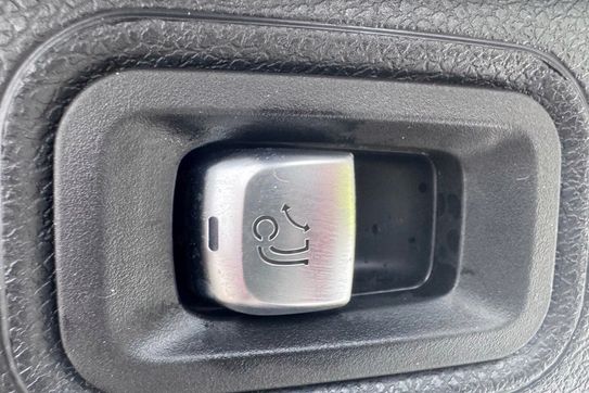 Mercedes Klasa E 300 de Exclusive