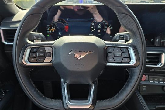 Ford Mustang GT Fastback aut 5.0 V8