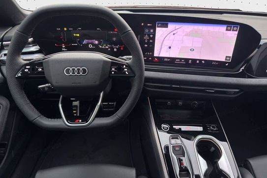 Audi A6 TDI quattro S line Avant