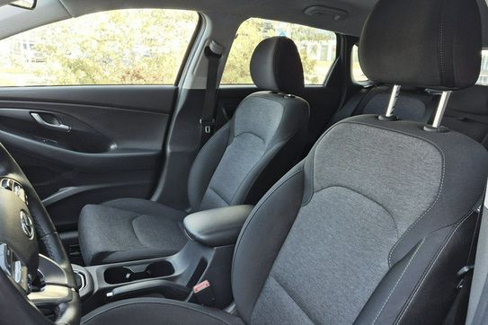 Hyundai i30 T-GDI Smart DCT