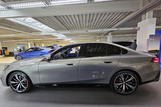 BMW Seria 5 520d xDrive M Sport