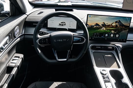 Chery Tiggo 8 1.6 T-GDI Comfort DCT