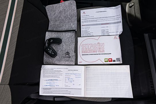 Citroen Berlingo Kombi XL L2H1 Shine EAT8